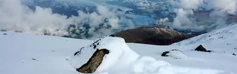 Plenty of snow from 800 metres all the way to the summit
